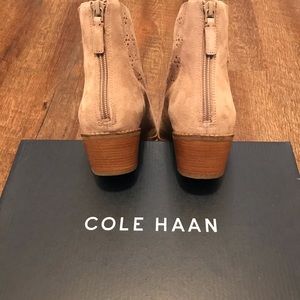 Bottines Cole Haan Jayne - Taille 7 US - Suédine Beige - Neuf Avec Emballage